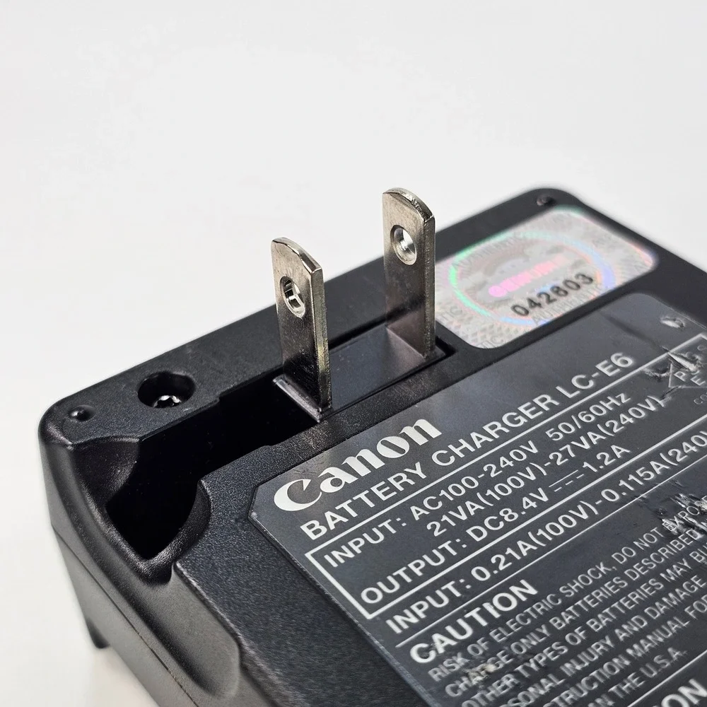 Canon LC-E6 Battery Charger for LP-E6 LP-E6N EOS 5D 6D 7D 60D 70D 80D R5 R6